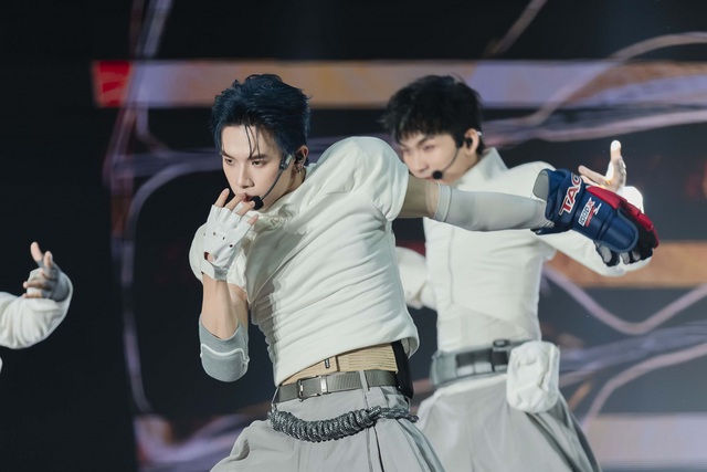 Nam ca sĩ trẻ vượt mặt Anh T&uacute; Atus v&agrave; L&ecirc; Dương Bảo L&acirc;m l&agrave; ai?- Ảnh 2.