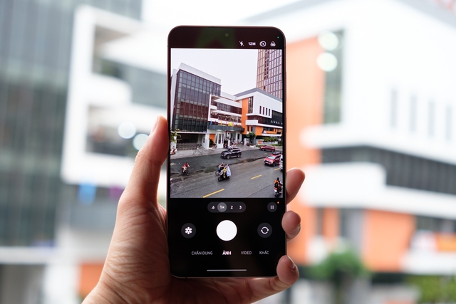 Xiaomi 15T, Samsung Galaxy S25 FE hay iPhone 16e: “Ông trùm” tầm giá 15 triệu thật sự là ai?- Ảnh 7. Xiaomi 15T, Samsung Galaxy S25 FE hay iPhone 16e: “Ông trùm” tầm giá 15 triệu thật sự là ai?- Ảnh 7.