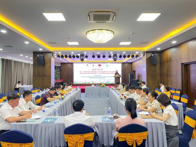 Hội thảo lấy ý kiến hoàn thiện Báo cáo nghiên cứu xây dựng ứng dụng trợ giúp pháp lý cho điện thoại di động với mục tiêu cung cấp thêm công cụ hỗ trợ tiếp cận trợ giúp pháp lý cho người yếu thế - Ảnh 4. Hội thảo lấy ý kiến hoàn thiện Báo cáo nghiên cứu xây dựng ứng dụng trợ giúp pháp lý cho điện thoại di động với mục tiêu cung cấp thêm công cụ hỗ trợ tiếp cận trợ giúp pháp lý cho người yếu thế - Ảnh 4.