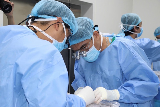 Ghép gan trẻ em tại Bệnh viện Nhi Đồng 2 - Hành trình trao tặng sự sống- Ảnh 1. Ghép gan trẻ em tại Bệnh viện Nhi Đồng 2 - Hành trình trao tặng sự sống- Ảnh 1.