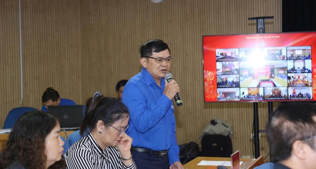 Đồng chí Nguyễn Thứ Mười phát biểu tại Hội nghị cán bộ chủ chốt của Đoàn, Hội, Đội và thanh thiếu nhi tiêu biểu trong và ngoài nước góp ý dự thảo văn kiện Đại hội XIV của Đảng, sáng 22/10. Đồng chí Nguyễn Thứ Mười phát biểu tại Hội nghị cán bộ chủ chốt của Đoàn, Hội, Đội và thanh thiếu nhi tiêu biểu trong và ngoài nước góp ý dự thảo văn kiện Đại hội XIV của Đảng, sáng 22/10.