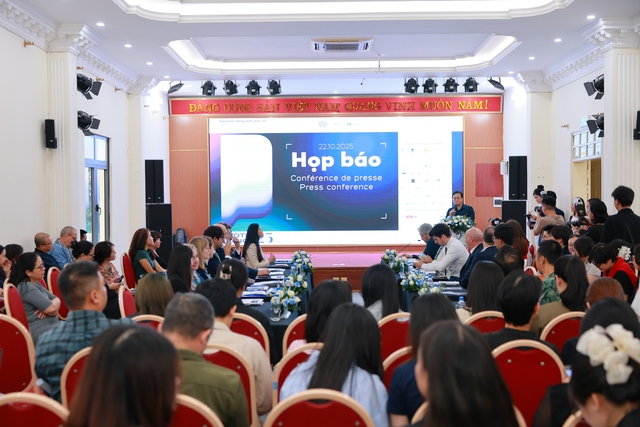 Khởi động Photo Hanoi '25 - Biennale Nhiếp ảnh quốc tế- Ảnh 4. Khởi động Photo Hanoi '25 - Biennale Nhiếp ảnh quốc tế- Ảnh 4.
