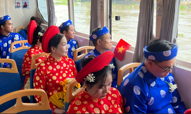 50 Cặp đôi nắm tay nhau trên hành trình hạnh phúc - một lễ cưới tập thể ấm áp nghĩa tình tại thành phố Hồ Chí Minh- Ảnh 4.