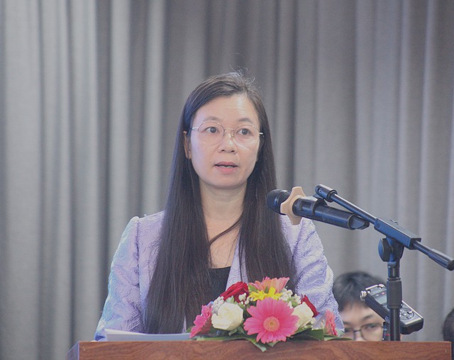 Đồng chí Nguyễn Thị Thu Hiền - PCT Hội LHPN Việt Nam phát biểu khai mạc Hội thảo. Đồng chí Nguyễn Thị Thu Hiền - PCT Hội LHPN Việt Nam phát biểu khai mạc Hội thảo.