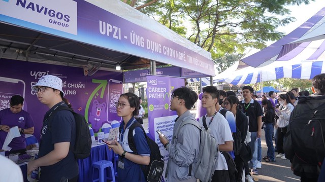 Ngày hội Sinh viên và Doanh nghiệp đợt 2 năm 2025: Cầu nối tri thức – Hội nhập – Phát triển- Ảnh 1. Ngày hội Sinh viên và Doanh nghiệp đợt 2 năm 2025: Cầu nối tri thức – Hội nhập – Phát triển- Ảnh 1.