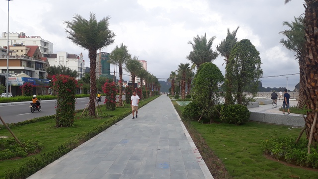 Hạ Long định hướng trở thành trung tâm dịch vụ tài chính gắn với tăng trưởng “xanh” điển hình của cả nước- Ảnh 6. Hạ Long định hướng trở thành trung tâm dịch vụ tài chính gắn với tăng trưởng “xanh” điển hình của cả nước- Ảnh 6.