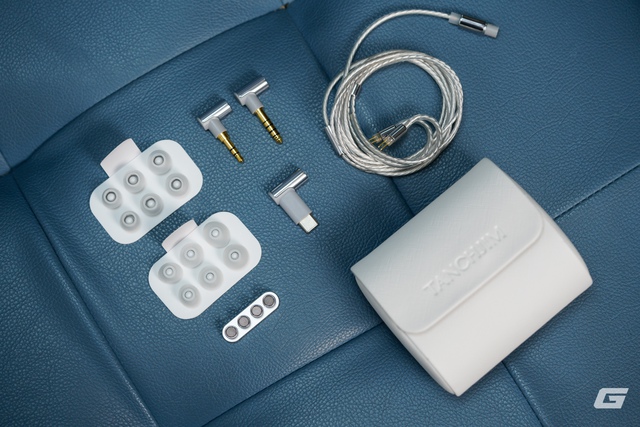 Đánh giá FOLA: Cặp tai nghe In-ear toàn diện nhất của Tanchjim?- Ảnh 4. Đánh giá FOLA: Cặp tai nghe In-ear toàn diện nhất của Tanchjim?- Ảnh 4.