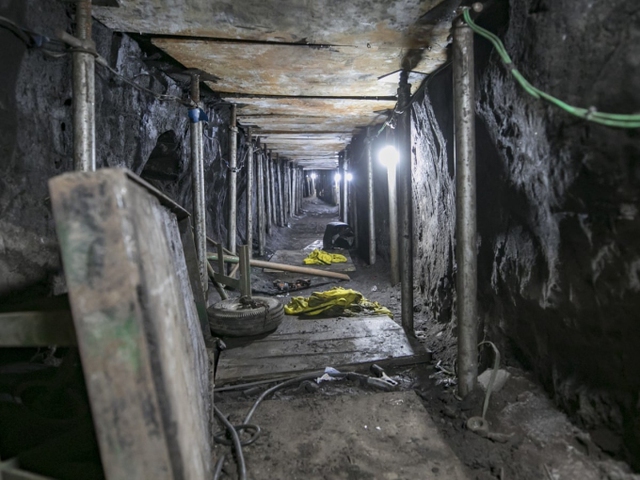 5 vụ cướp ngân hàng táo tợn nhất thế giới: Kịch bản Hollywood còn không dám viết đến thế- Ảnh 3. 5 vụ cướp ngân hàng táo tợn nhất thế giới: Kịch bản Hollywood còn không dám viết đến thế- Ảnh 3.