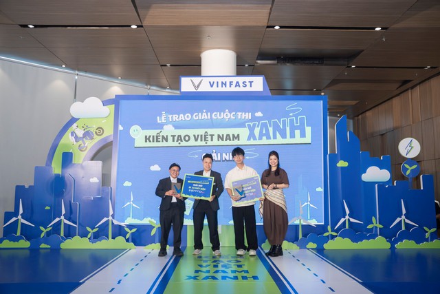 Các dự án sáng tạo của thí sinh Phạm Xuân Trường và đội NATALIE TRANSPORTMAN đạt giải Nhì chung cuộc. Các dự án sáng tạo của thí sinh Phạm Xuân Trường và đội NATALIE TRANSPORTMAN đạt giải Nhì chung cuộc.