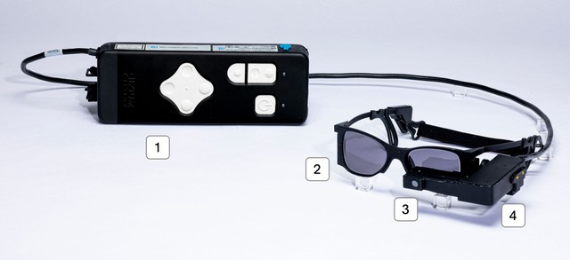 Vật thể chỉ 2mm làm nên điều kỳ diệu, giúp người mù đọc sách trở lại- Ảnh 3. Vật thể chỉ 2mm làm nên điều kỳ diệu, giúp người mù đọc sách trở lại- Ảnh 3.