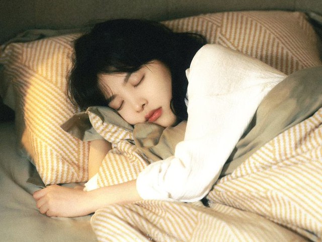 Tư thế ngủ của người giàu- Ảnh 3. Tư thế ngủ của người giàu- Ảnh 3.