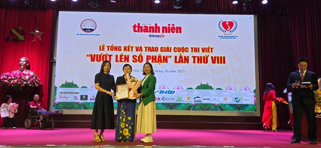 Lễ tổng kết, trao giải cuộc thi viết 'Vượt lên số phận' lần VIII- Ảnh 5.