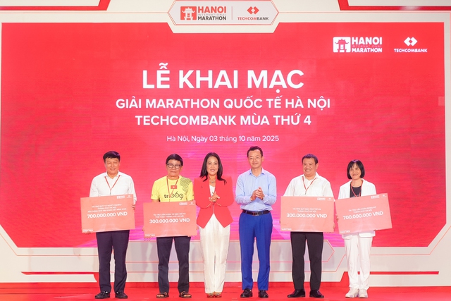 Khai mạc giải chạy biểu trưng của Thủ đô, kết nối cộng đồng, tôn vinh giá trị Di sản – Văn hóa- Ảnh 2. Khai mạc giải chạy biểu trưng của Thủ đô, kết nối cộng đồng, tôn vinh giá trị Di sản – Văn hóa- Ảnh 2.
