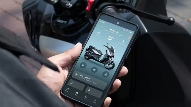 Nhìn cứ tưởng Yamaha XMAX 2026, nhưng đây là một chiếc xe máy điện có công suất 17 mã lực và phạm vi hoạt động lên tới 150km!- Ảnh 7. Nhìn cứ tưởng Yamaha XMAX 2026, nhưng đây là một chiếc xe máy điện có công suất 17 mã lực và phạm vi hoạt động lên tới 150km!- Ảnh 7.