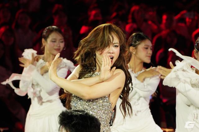 Trải nghiệm chụp sự kiện với ống kính Sigma 20 - 200mm f/3.5-6.3 DG DN Comtemporary: Đa năng mà không cần vác nặng- Ảnh 11.