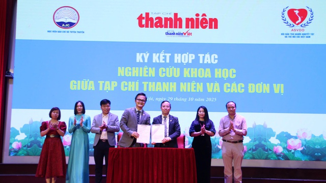 Lễ tổng kết, trao giải cuộc thi viết 'Vượt lên số phận' lần VIII- Ảnh 16.