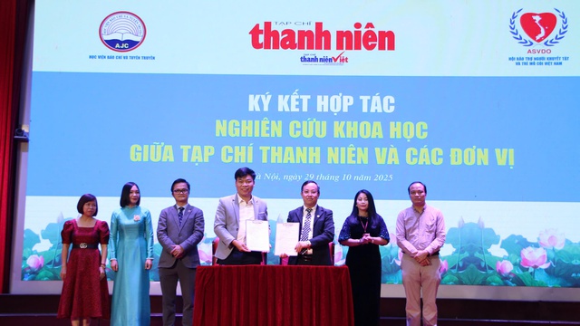 Lễ tổng kết, trao giải cuộc thi viết 'Vượt lên số phận' lần VIII- Ảnh 12.