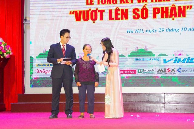 Lễ tổng kết, trao giải cuộc thi viết 'Vượt lên số phận' lần VIII- Ảnh 17.