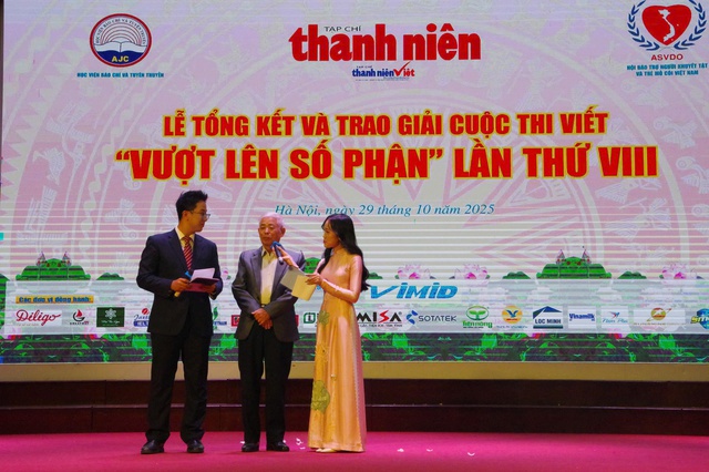 Lễ tổng kết, trao giải cuộc thi viết 'Vượt lên số phận' lần VIII- Ảnh 18.