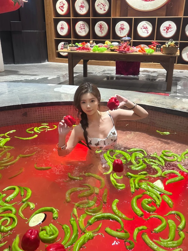 Choáng trước hình ảnh 