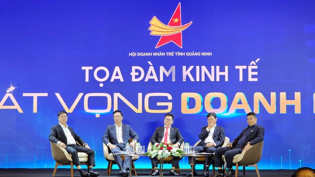 Chuyển giao Chủ tịch Hội Doanh nhân trẻ tỉnh Quảng Ninh- Ảnh 2. Chuyển giao Chủ tịch Hội Doanh nhân trẻ tỉnh Quảng Ninh- Ảnh 2.
