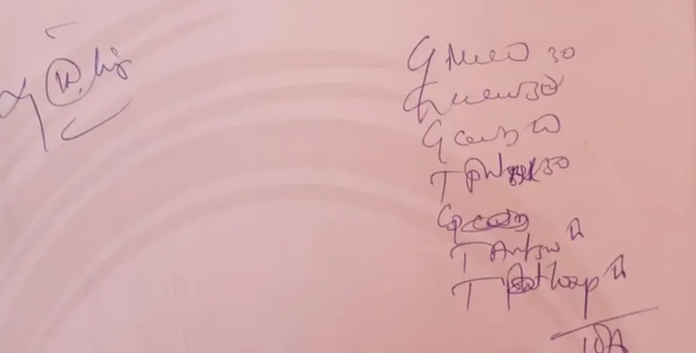 "Vấn nạn toàn cầu" của nghề bác sĩ- Ảnh 1.