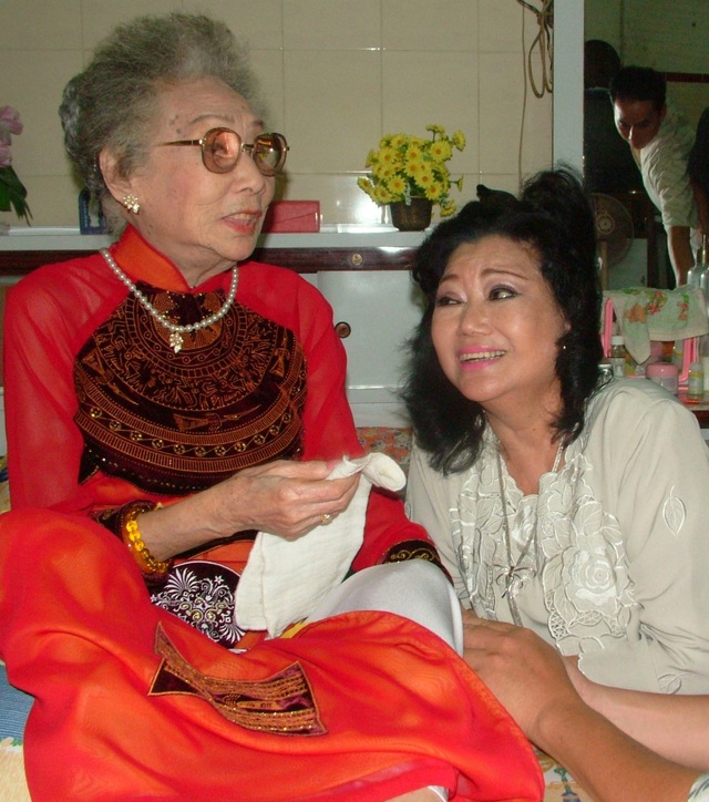 Tổ nghề sống miền Nam: Lấy chồng 2 l&agrave; Bạch c&ocirc;ng tử v&agrave; giai thoại đốt tiền t&igrave;m đ&ocirc;i b&ocirc;ng tai- Ảnh 6.