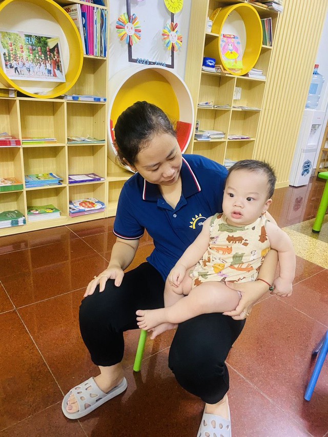 7 ngày cùng em bé 9 tháng vượt qua RSV: Mẹ hãy tin tưởng trực giác của mình và đừng bao giờ chủ quan với biểu hiện lạ của con- Ảnh 1.