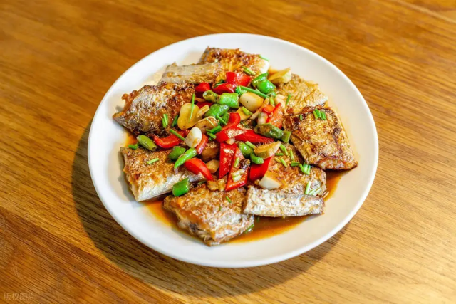 Dân sành ăn chỉ chọn 4 loại cá này, toàn cá tự nhiên không thể nuôi nhân tạo, thịt béo ngậy, ngon ngọt khó cưỡng- Ảnh 2. Dân sành ăn chỉ chọn 4 loại cá này, toàn cá tự nhiên không thể nuôi nhân tạo, thịt béo ngậy, ngon ngọt khó cưỡng- Ảnh 2.