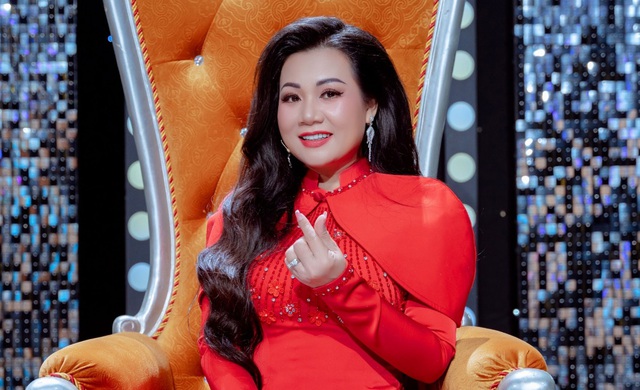 Nữ ca sĩ Bolero vừa tốt nghiệp cử nh&acirc;n luật n&oacute;i l&yacute; do ng&agrave;y c&agrave;ng &iacute;t show- Ảnh 1.