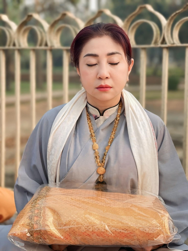 Nữ nghệ sĩ 3 lần đổ vỡ hôn nhân, từng uống thuốc tự tử: U60 sống chậm sau hàng chục lần lên bàn mổ- Ảnh 3.