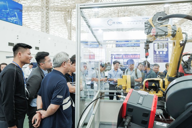 Khai mạc Tuần lễ Công nghiệp và Công nghệ Việt Nam 2025- Ảnh 3.