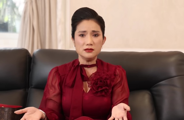 Nữ NSƯT 48 tuổi: "C&oacute; người gần gấp đ&ocirc;i tuổi t&ocirc;i y&ecirc;u t&ocirc;i"- Ảnh 1.