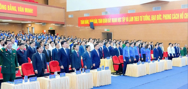 Các đại biểu tham dự đại hội.