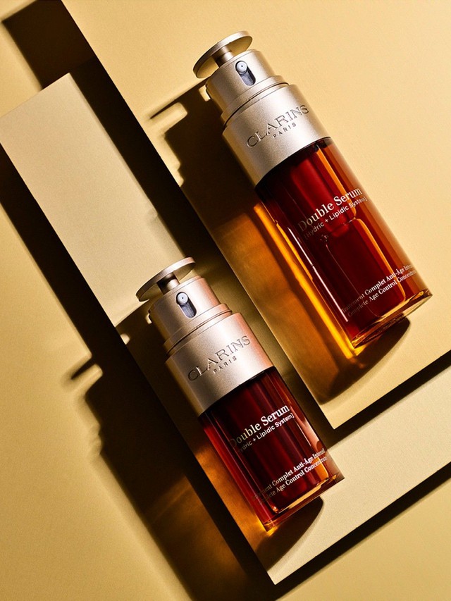 Thần dược cấp ẩm, chống l&atilde;o ho&aacute; hot nhất l&uacute;c n&agrave;y: 30 gi&acirc;y lại b&aacute;n ra 1 chai, nh&igrave;n đ&acirc;u cũng thấy review ca ngợi- Ảnh 1.