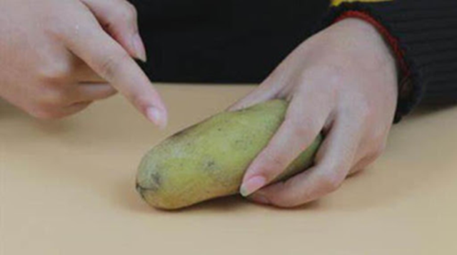 Mùa này đừng mua tùy tiện, 5 loại rau ít dinh dưỡng lại hại sức khỏe, ngay cả người bán cũng không dám ăn- Ảnh 1.