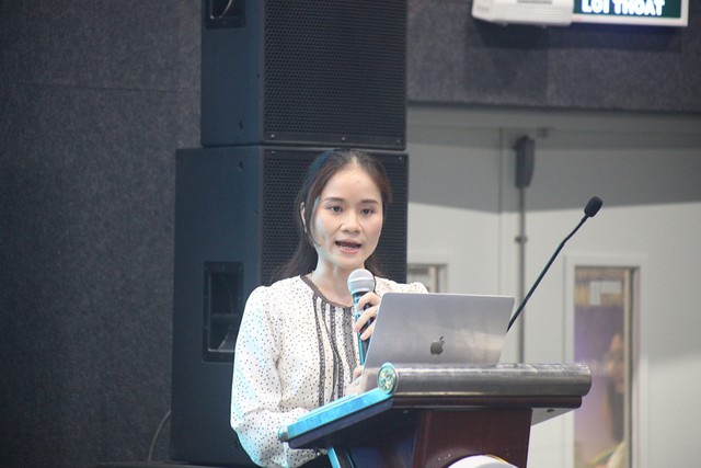 TS. Phạm Ngọc Uyên - PGĐ Bảo tàng Mỹ thuật TP.HCM trình bày tại sự kiện. TS. Phạm Ngọc Uyên - PGĐ Bảo tàng Mỹ thuật TP.HCM trình bày tại sự kiện.