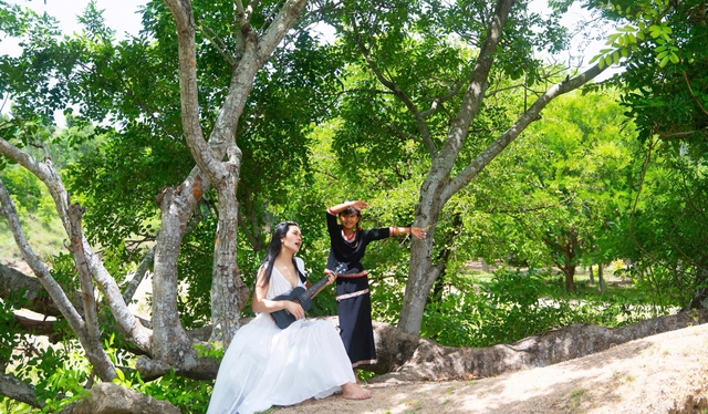 Ca sĩ Ph&uacute;c Anh ra MV "Ta từ đ&acirc;u tới"- Ảnh 4.