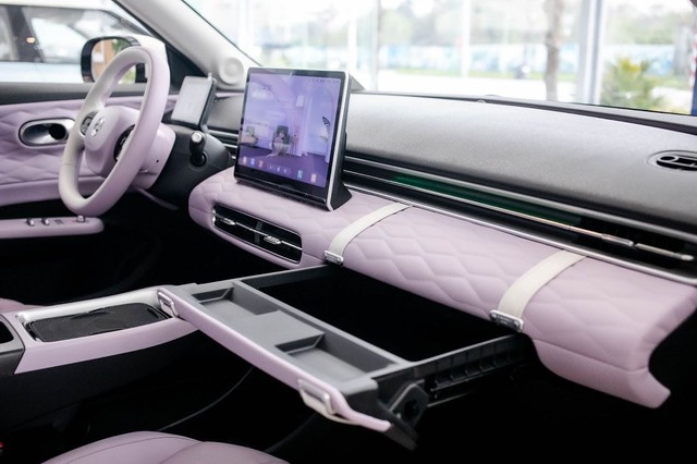 Dongfeng Box – hatchback điện B-segment “chiều lòng phái nữ” với nội thất tinh tế & ADAS thông minh
- Ảnh 2. Dongfeng Box – hatchback điện B-segment “chiều lòng phái nữ” với nội thất tinh tế & ADAS thông minh
- Ảnh 2.