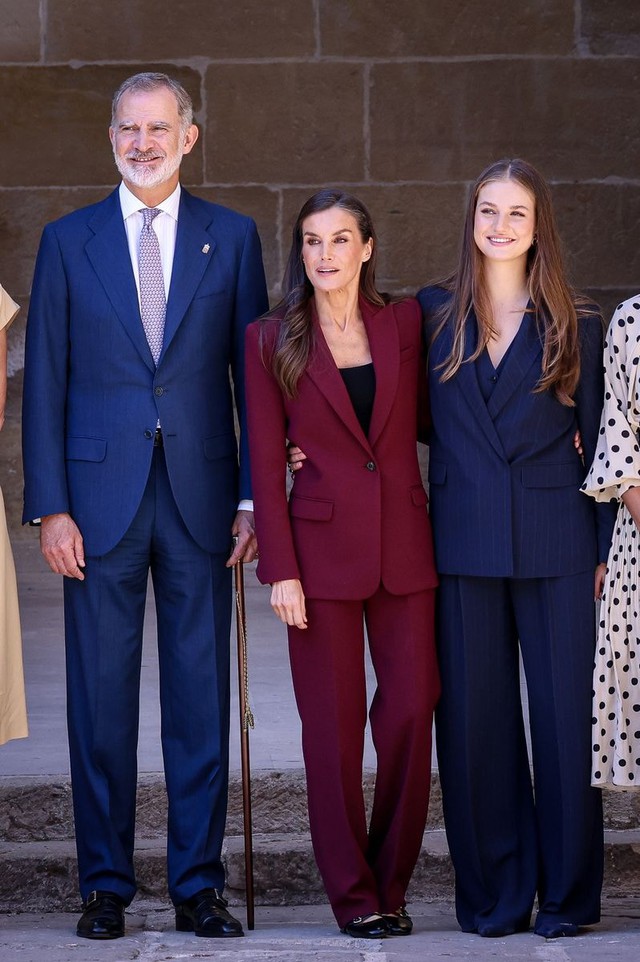 Không còn nhận ra đây là nàng công chúa "thiên thần nhỏ" xinh đẹp nhất châu Âu năm nào- Ảnh 4.