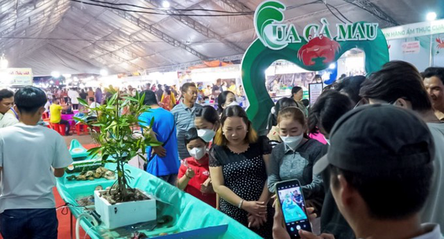 Lễ khai mạc ngày hội Cua Cà Mau lần thứ II năm 2025: Tôn vinh “Hương rừng – Vị biển” xứ đất mũi- Ảnh 5.