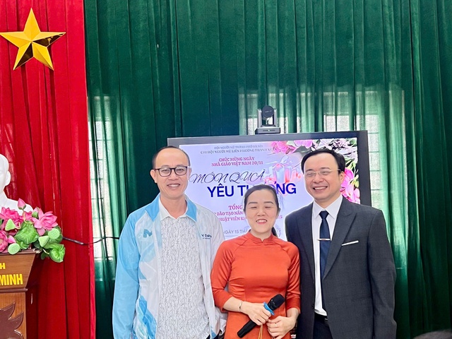 M&oacute;n qu&agrave; y&ecirc;u thương &ndash; Tri &acirc;n v&agrave; lan tỏa l&ograve;ng nh&acirc;n &aacute;i- Ảnh 1.