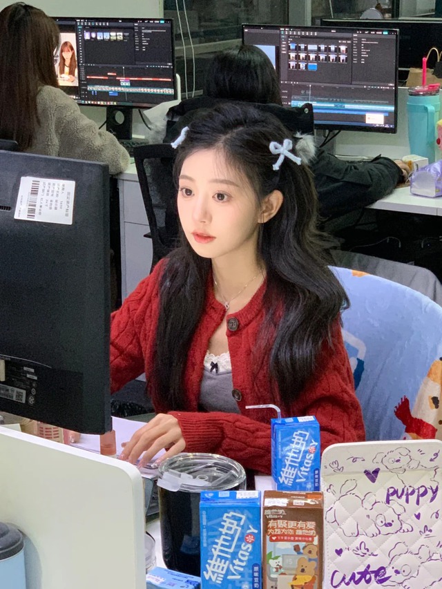 Đi làm 5 năm mới hiểu: Người nói “chị em thân thiết” nhiều nhất lại hay chơi xấu nhất- Ảnh 2. Đi làm 5 năm mới hiểu: Người nói “chị em thân thiết” nhiều nhất lại hay chơi xấu nhất- Ảnh 2.