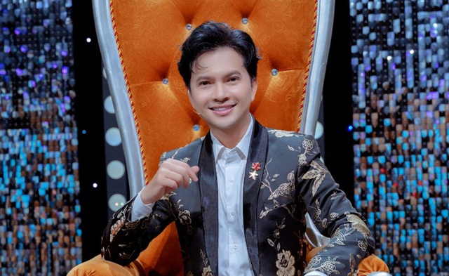 Nam ca sĩ l&agrave; thạc sĩ, giảng vi&ecirc;n đại học: "T&ocirc;i kh&ocirc;ng dễ d&atilde;i"- Ảnh 1.