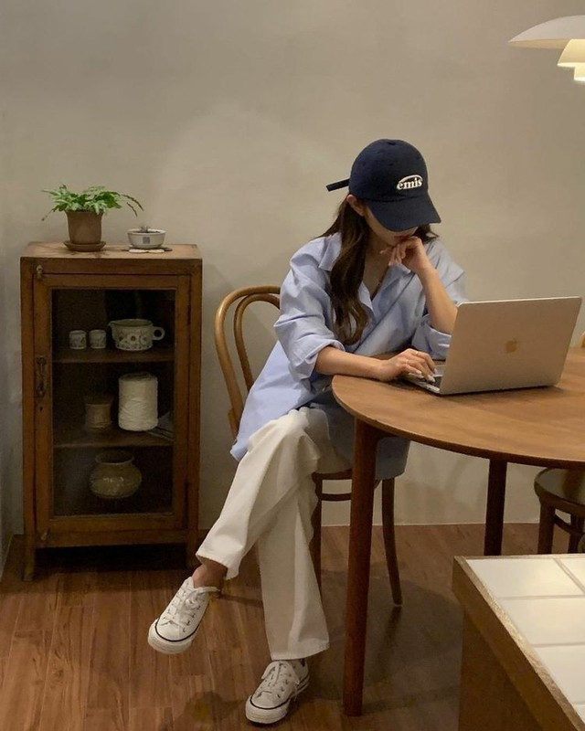 &Aacute;m ảnh "bị gọi t&ecirc;n" giữa l&agrave;n s&oacute;ng sa thải- Ảnh 3.