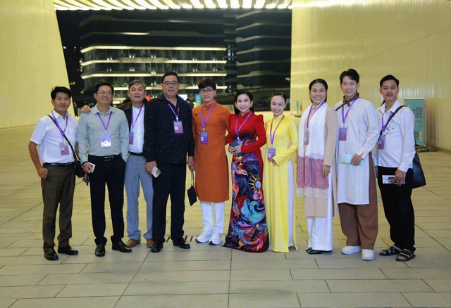 Thầy trò Bình Tinh mang về 4 huy chương vàng quốc tế cho cải lương Việt Nam- Ảnh 4.