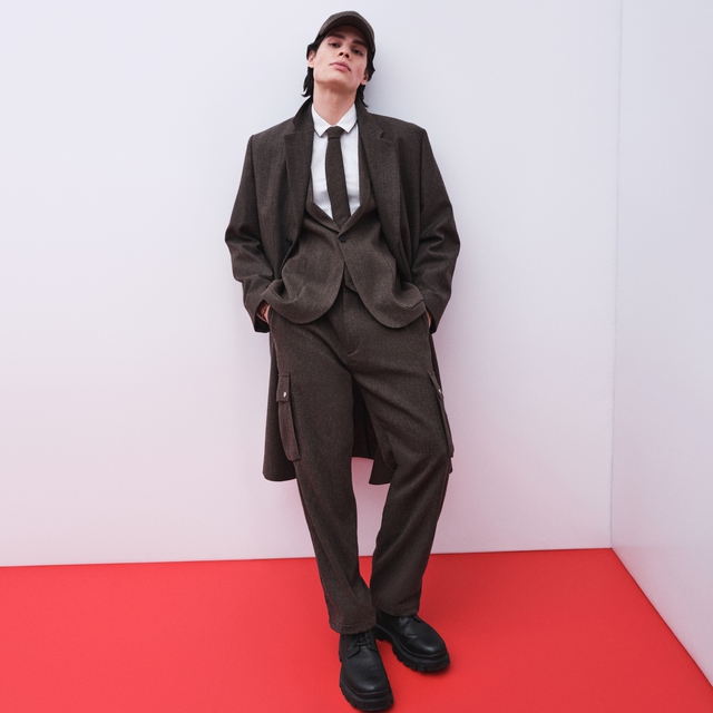 Thu - Đông 2025: HUGO và tuyên ngôn may đo đương đại- Ảnh 4. Thu - Đông 2025: HUGO và tuyên ngôn may đo đương đại- Ảnh 4.