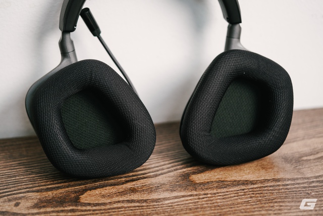 Đánh giá tai nghe gaming Corsair VOID v2 Max Wireless: Đeo thoải mái, kết nối đa năng, chất âm V-shape khỏe khoắn- Ảnh 11.