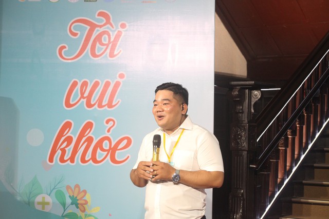 Đồng chí Nguyễn Thành Lâm đại diện BTC phát biểu khai mạc Ngày hội.