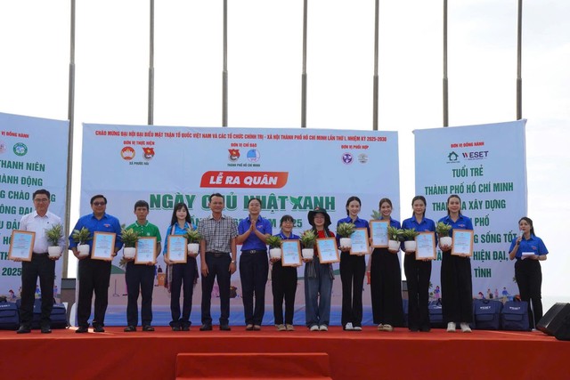 Dấu ấn “Xanh” của tuổi trẻ TP. Hồ Chí Minh tại Phước Hải: Lan tỏa Ngày Chủ nhật xanh lần thứ 163- Ảnh 1.